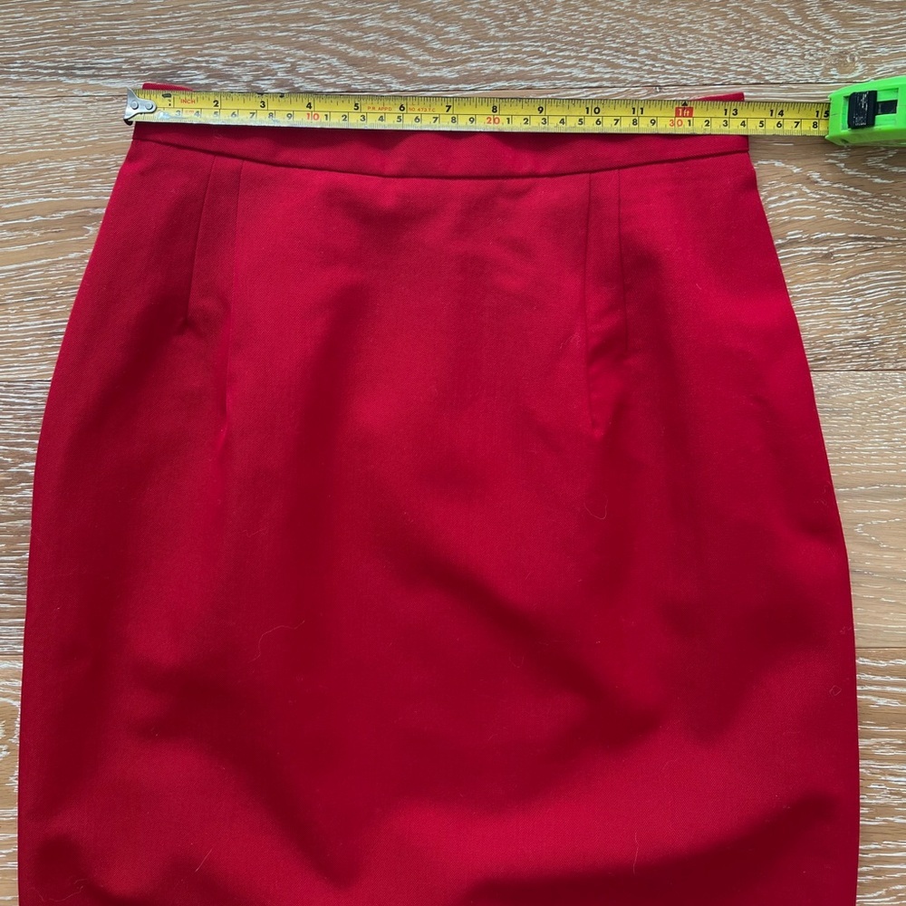 Lynn&Co Wool Red Midi Skirt - Picture 4 of 12